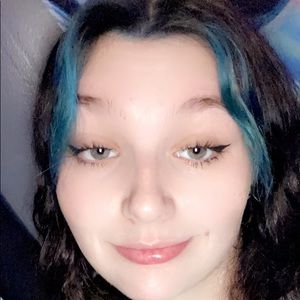 Meet your Posher, Chaeli